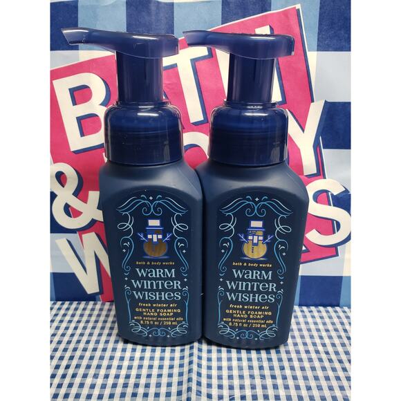 BBW Warm Winter Wishes Fresh Winter Air Holiday Gentle Foaming Hand Soap 2 Pack - Picture 1 of 2